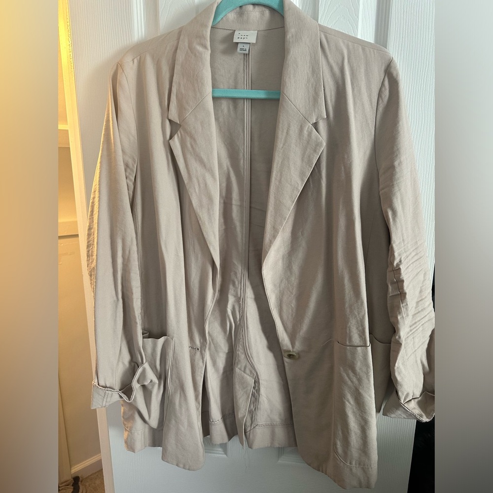 Tan/beige blazer
